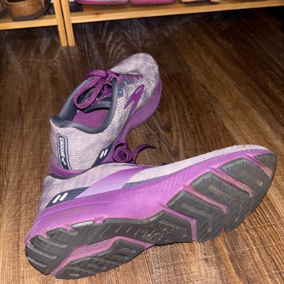 Brooks Shoes - Brooks Women’s Tennis Shoes 7